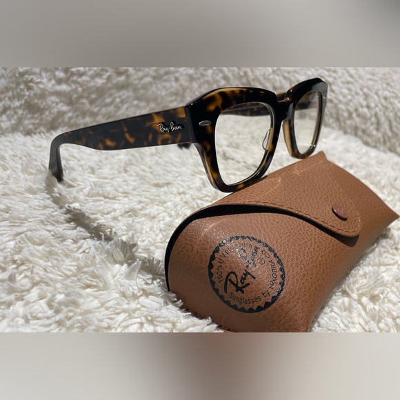 Ray Ban glasses were sunglasses converted to prescription - Picture 2 of 2